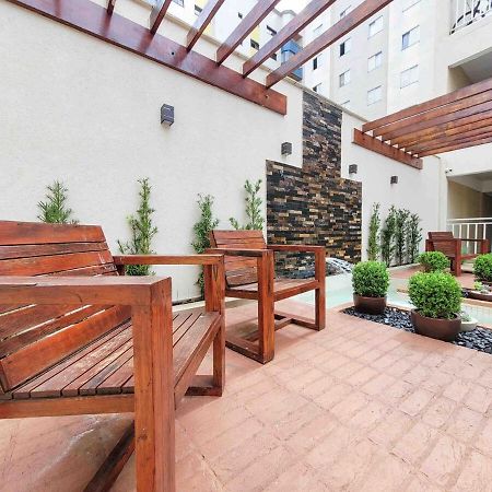 Bem No Centro, Cozinha Completa, Varanda E Garagem โปโซส เด คาลดัส ภายนอก รูปภาพ