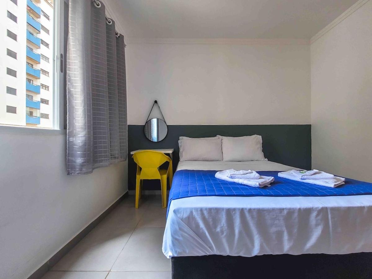 Bem No Centro, Cozinha Completa, Varanda E Garagem โปโซส เด คาลดัส ภายนอก รูปภาพ