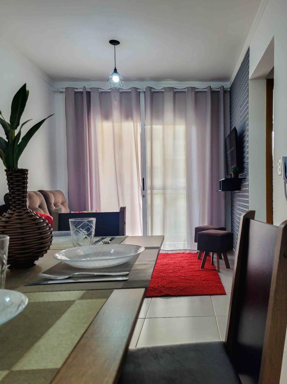 Bem No Centro, Cozinha Completa, Varanda E Garagem โปโซส เด คาลดัส ภายนอก รูปภาพ