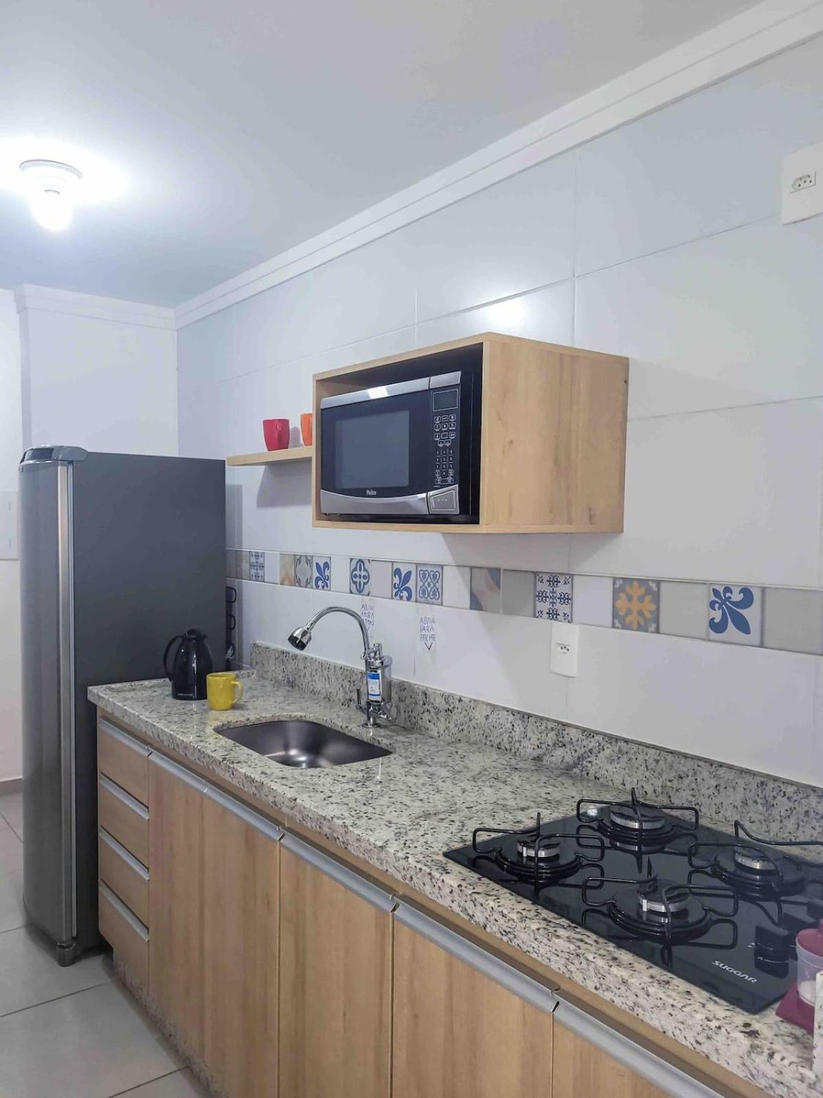 Bem No Centro, Cozinha Completa, Varanda E Garagem โปโซส เด คาลดัส ภายนอก รูปภาพ